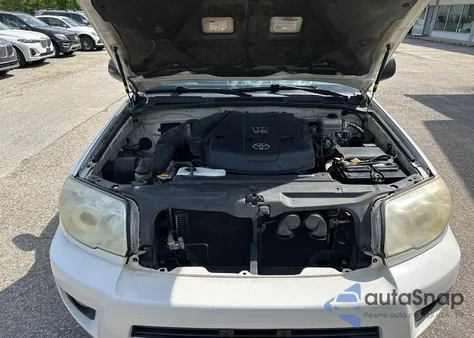 2006 Toyota 4Runner Sr5 V6 from USA, damaged, VIN JTEZU14R068058593